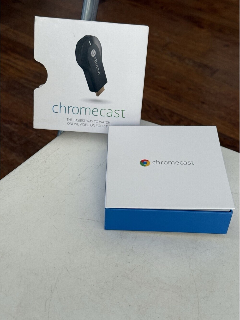 Google Chromecast (1st Generation) HDMI Media Streamer - Black (H2G2-42)